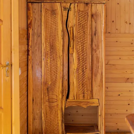 מלון затишок